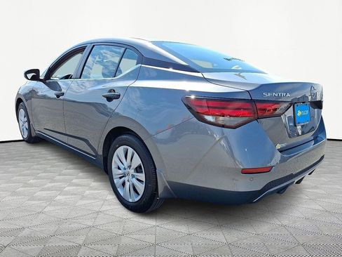 Used 2025 Nissan Sentra S image 5