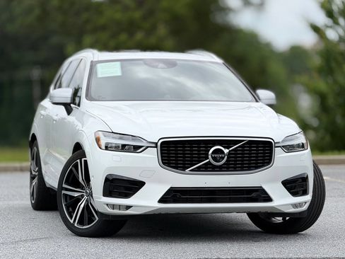 Used 2019 Volvo XC60 T5 R-Design w/ Protection Package Premier FWD image 4