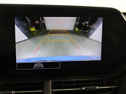 Used 2024 Chevrolet Trax RS w/ Driver Confidence Package FWD image 29