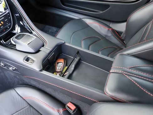 Used 2019 Aston Martin DBS Superleggera RWD image 34