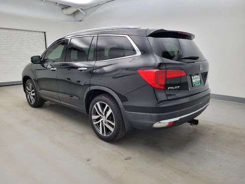 Used 2017 Honda Pilot Touring image 5