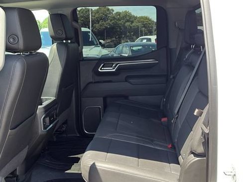 Used 2022 Chevrolet Silverado 1500 LTZ w/ LTZ Premium Package AWD/4WD image 25