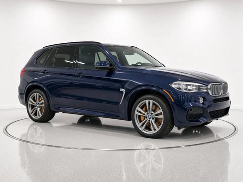 Used 2016 BMW X5 xDrive50i w/ M Sport AWD/4WD image 2