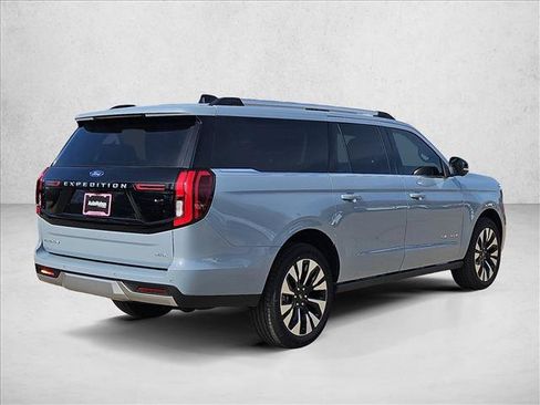 New 2026 Ford Expedition Max Platinum w/ Driver's Package AWD/4WD image 2