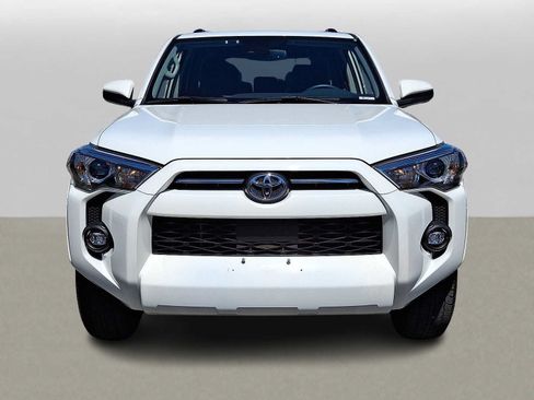 Used 2022 Toyota 4Runner SR5 RWD image 29