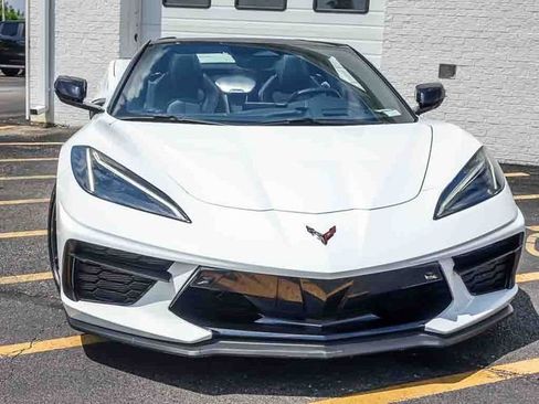 Used 2024 Chevrolet Corvette Stingray Preferred Conv w/ Battery Protection Package RWD image 9