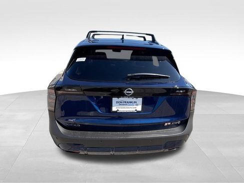 New 2026 Nissan Kicks SR w/ Cold Weather Package AWD/4WD image 7