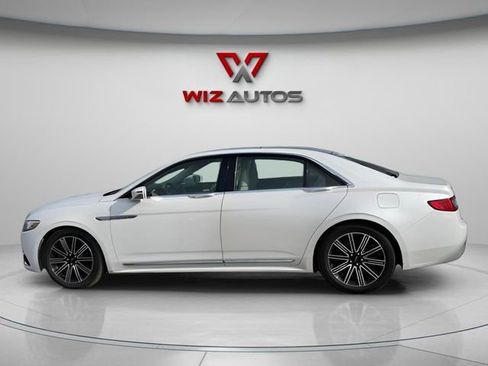 Used 2017 Lincoln Continental Reserve w/ Climate Package image 8