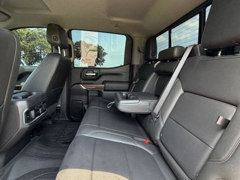 Used 2021 GMC Sierra 1500 SLT AWD/4WD image 12