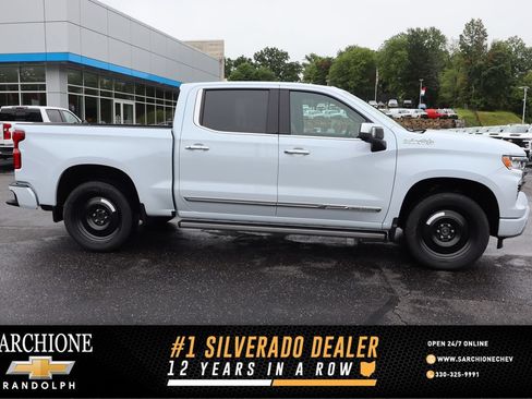 New 2026 Chevrolet Silverado 1500 High Country AWD/4WD image 1