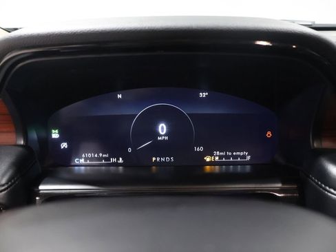 Used 2023 Lincoln Nautilus Reserve w/ Equipment Group 201A image 40