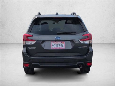 Certified 2023 Subaru Forester Premium image 7