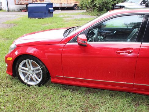 Used 2014 Mercedes-Benz C 300 4MATIC Sedan image 11