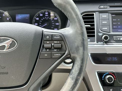 Used 2015 Hyundai Sonata Limited FWD image 9
