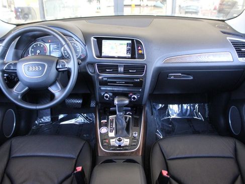 Used 2015 Audi Q5 2.0T Premium Plus w/ Technology Package image 18