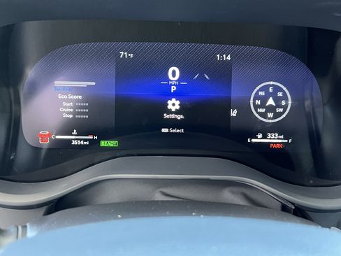 Used 2025 Toyota Sienna XSE AWD/4WD image 26
