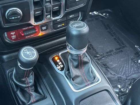 Used 2019 Jeep Wrangler Unlimited Rubicon image 21