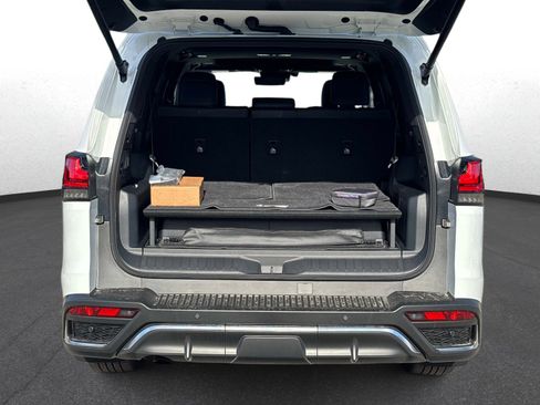New 2026 Lexus LX 700h F Sport AWD/4WD image 11