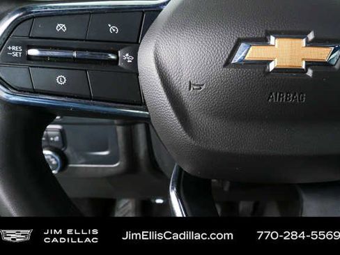 Used 2025 Chevrolet Tahoe LT AWD/4WD image 9