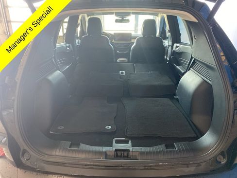 Used 2024 Ford Escape Platinum AWD/4WD image 21