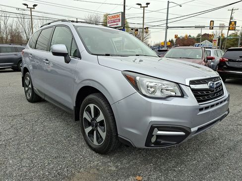 Used 2018 Subaru Forester 2.5i Limited w/ Popular Package #2 image 3