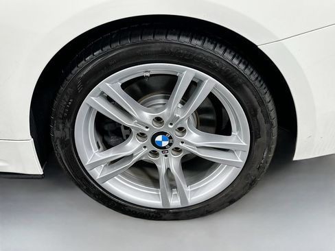 Used 2019 BMW 430i Coupe w/ M Sport Package RWD image 32