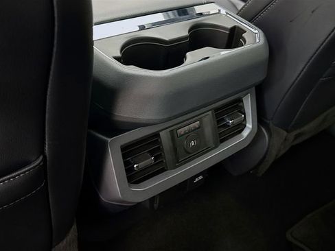 Used 2024 Ford F250 Lariat w/ Lariat Ultimate Package image 27