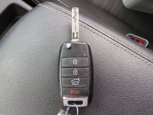 Used 2020 Kia Sportage LX w/ LX Popular Package FWD image 26