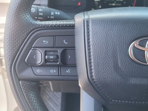 New 2026 Toyota Tacoma SR5 AWD/4WD image 11