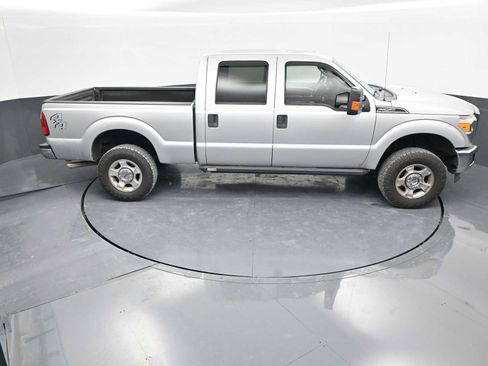 Used 2016 Ford F250 XLT w/ XLT Value Package image 30