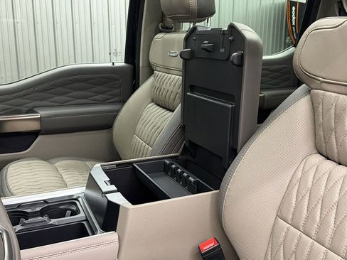 Used 2026 Ford F450 Platinum w/ Platinum Plus Package AWD/4WD image 30