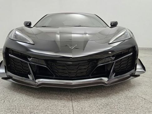 Used 2024 Chevrolet Corvette Z06 w/ Stealth Interior Trim Package RWD image 14