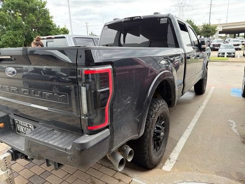 Used 2022 Ford F350 Lariat w/ Tremor Off-Road Package AWD/4WD image 3