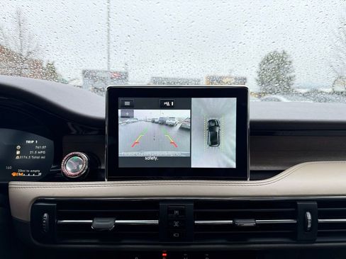 Used 2021 Lincoln Corsair Reserve w/ Equipment Group 201A image 31