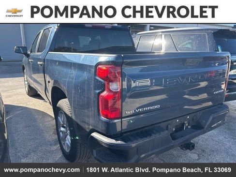 Used 2022 Chevrolet Silverado 1500 Custom image 4