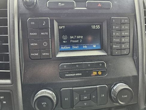 Used 2017 Ford F250 XL w/ Power Equipment Group AWD/4WD image 16