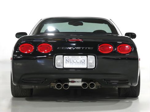 Used 2002 Chevrolet Corvette Z06 w/ Memory Pkg image 26