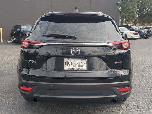 Used 2021 MAZDA CX-9 Touring w/ Touring Premium Package image 4