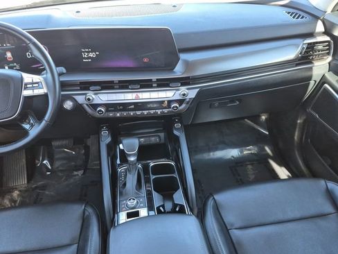 Certified 2025 Kia Telluride S image 16