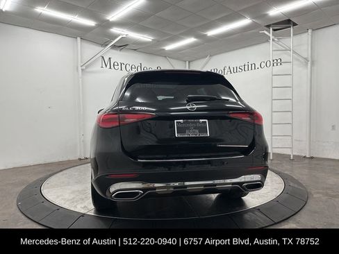 Used 2023 Mercedes-Benz GLC 300 image 7