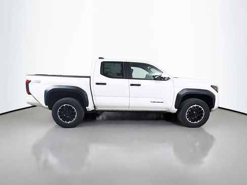 New 2026 Toyota Tacoma TRD Off-Road AWD/4WD image 4