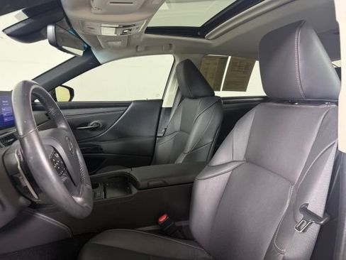 Used 2023 Lexus ES 350 w/ Premium Package FWD image 5
