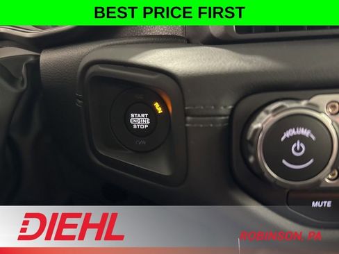 New 2026 Jeep Gladiator Mojave image 26