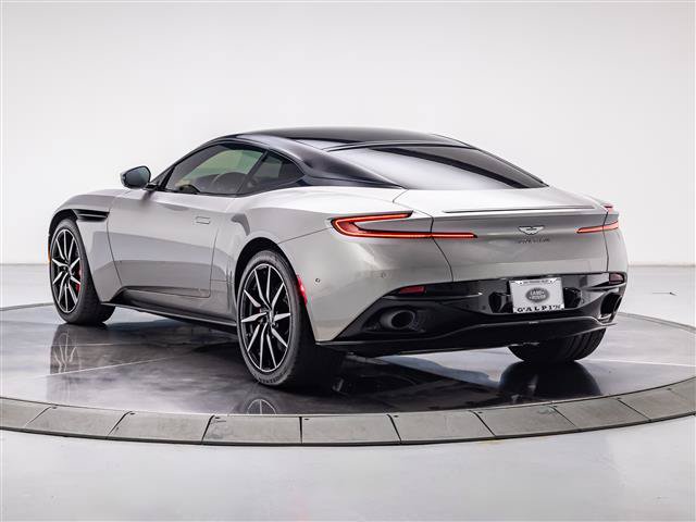 Used 2021 Aston Martin DB11 Coupe RWD image 2