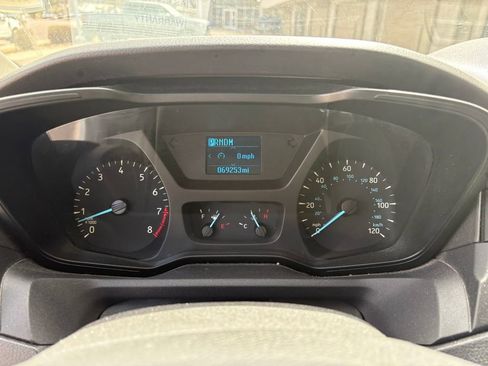 Used 2016 Ford Transit 350 XLT image 17