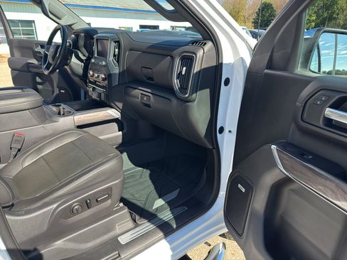 Used 2019 Chevrolet Silverado 1500 LTZ w/ LTZ Premium Package image 38