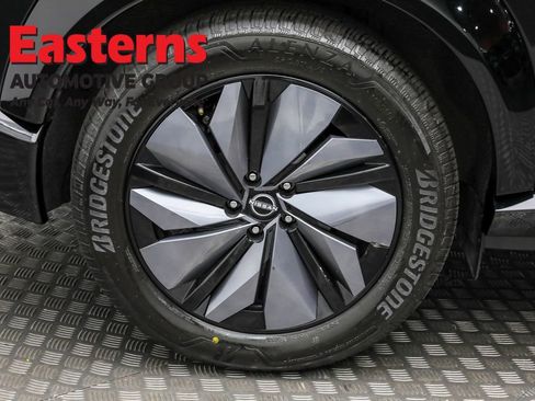 Used 2023 Nissan Ariya FWD image 29