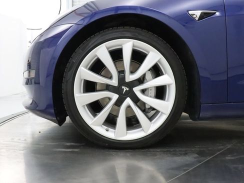 Used 2020 Tesla Model 3 Long Range AWD/4WD image 36