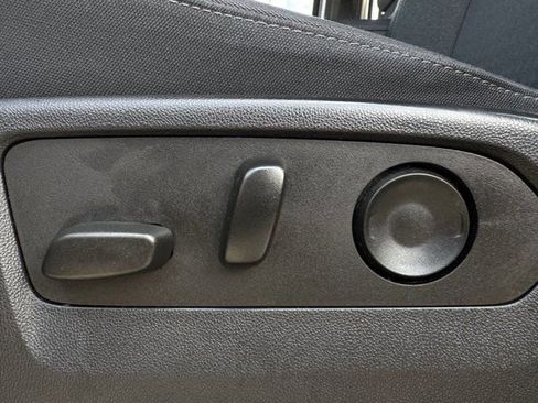 Used 2023 Chevrolet Silverado 1500 LT Trail Boss image 26