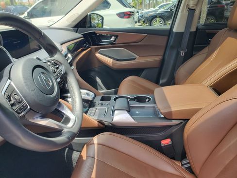 Used 2024 Acura MDX FWD w/ Technology Package image 17
